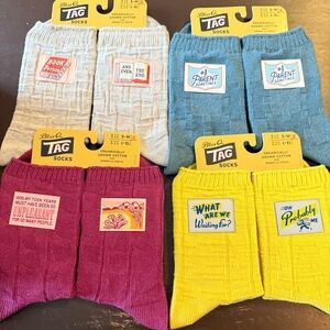 Blue Q Literary Quote Socks - Cream and Teal set (4)